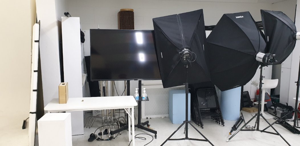 구글과 유튜브는 A/B 테스트와 실시간 데이터 분석을 통해 최적의 성과를 도출할 것을 권장합니다. 지속적인 테스트와 데이터 기반 인사이트가 ROI(투자 대비 수익률)를 극대화하는 데 필수적입니다.